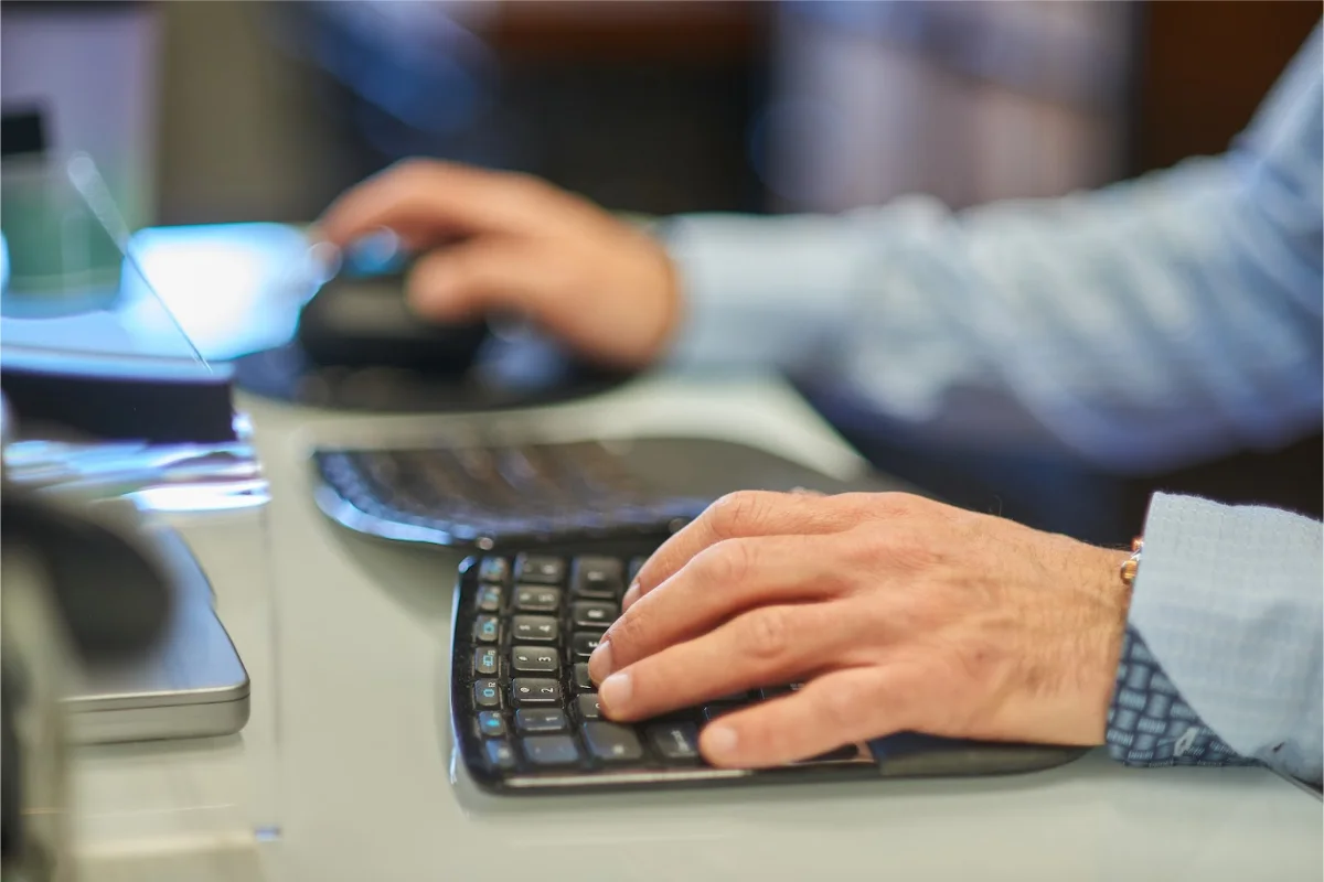 Chat Tech Team using computer to complete tasks